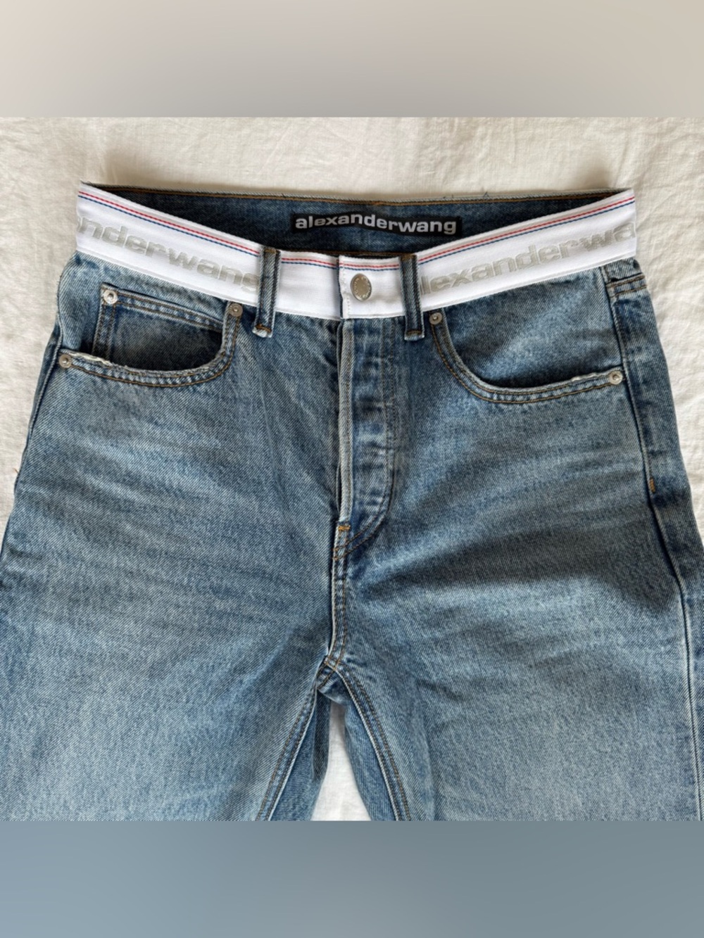 Alexander Wang Logo Mid Rise Relaxed Straight Jean Light Indigo - size 26 - Picture 3 of 6